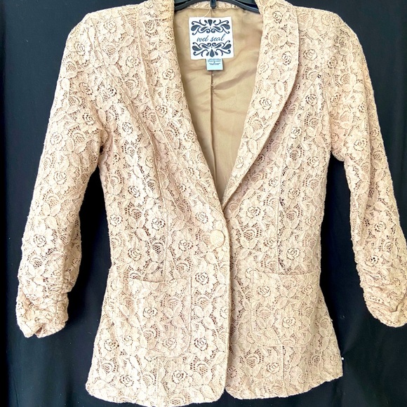 Lace Women’s Blazer - Picture 1 of 2